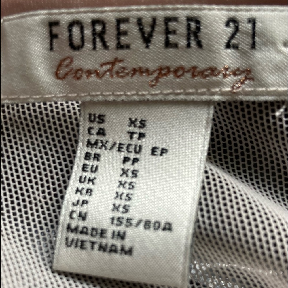 Forever 21. Sz XS - Picture 7 of 7